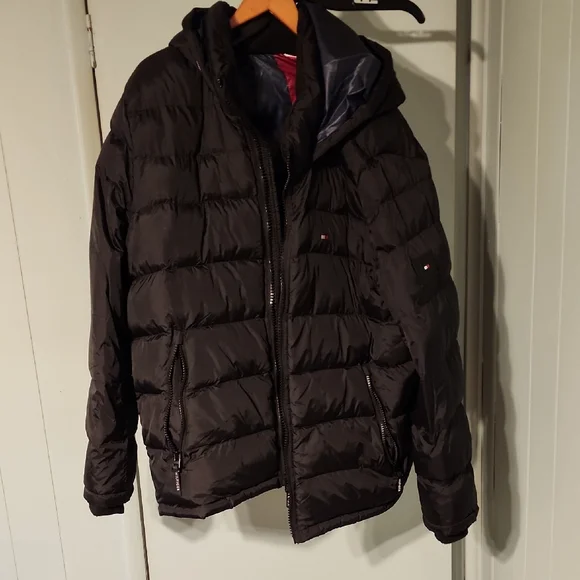 Tommy Hilfiger Men's Black Puffer Jacket - Picture 1 of 1